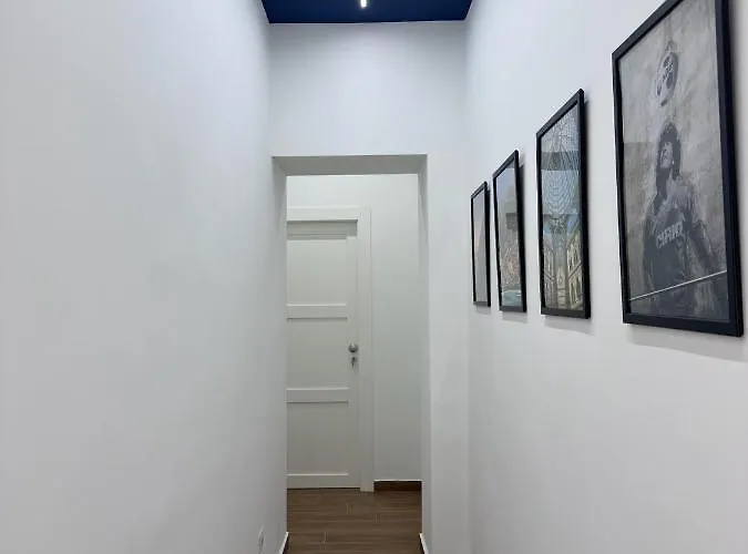 Conte Di Mola 67 Bed & Breakfast Napoli