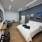 Conte Di Mola 67 فندق مبيت وإفطار 3*